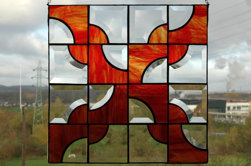DSC_1610.JPG - Patchworkfenster Größe 30 x 30 cm Vorlage aus Maison Créative